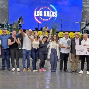 O primeiro lugar no concurso do Leitão a Quatro Pontes, categoria Ornamentação: Clube Cultural, com 331,35 pontos