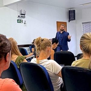 Servidores de Quatro Pontes participam de capacitação sobre planejamento das contratações públicas