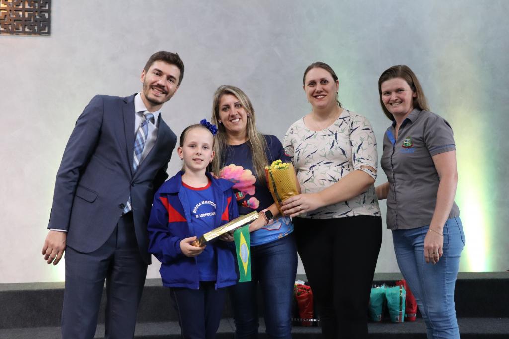 Campeonato municipal faz alunos de escolas públicas aprenderem