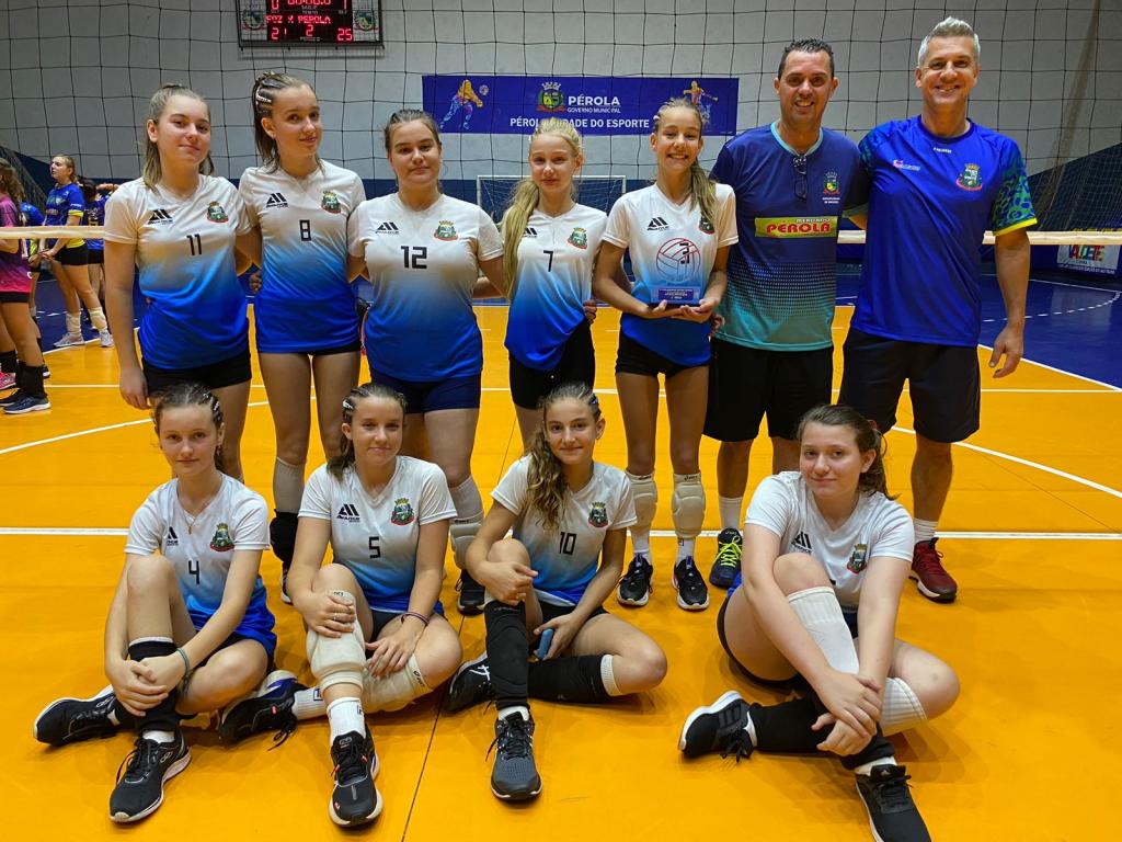 Copa Mestre Álvaro de Vôlei Feminino reúne equipes do ES no domingo